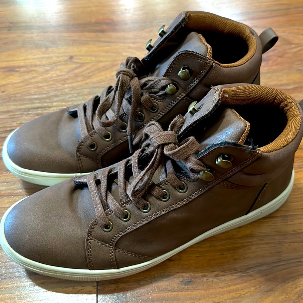 Men’s Goodfellow suede boots